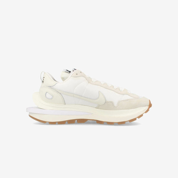 NIKE VAPORWAFFLE WHITE/SAIL/SAIL [SACAI]