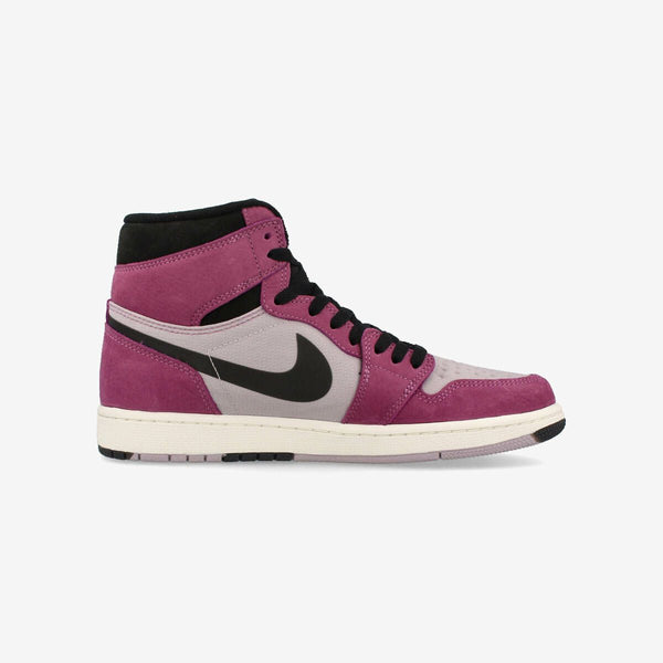 NIKE AIR JORDAN 1 ELEMENT GORE-TEX BLACK/CHILE RED/PARTICLE GRAY [BERRY]