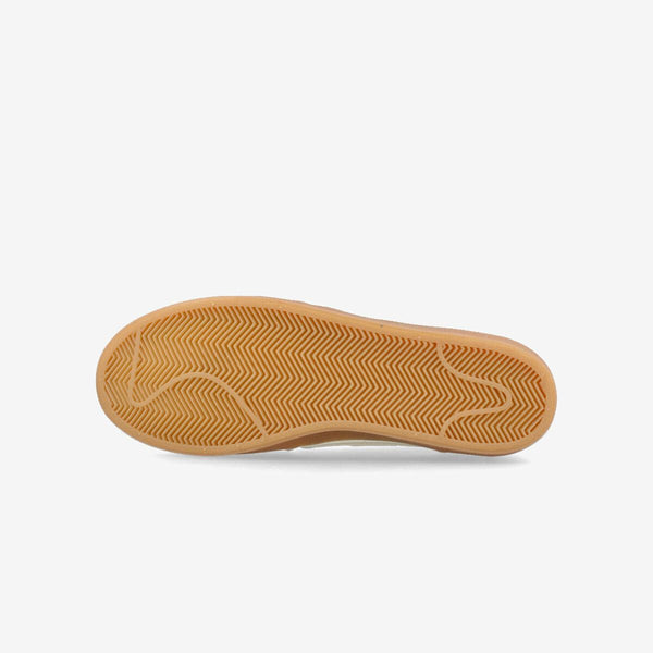 NIKE KILLSHOT 2 LEATHER SAIL/SAIL/GUM YELLOW [J.CREW] – KICKS LAB.