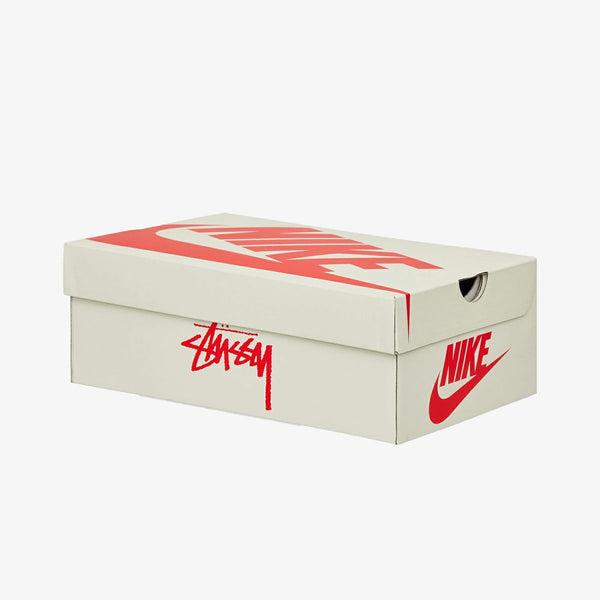 耐克 AIR FORCE 1 '07 MID SP 黑色/黑色/黑色 [STUSSY]