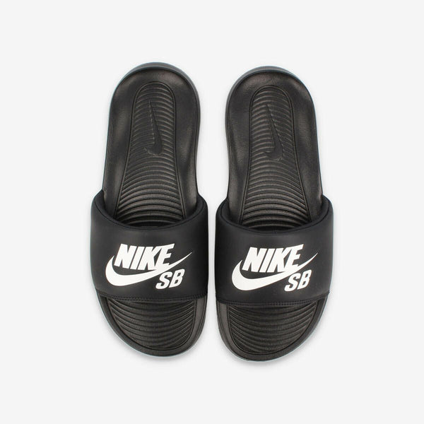 NIKE SB VICTORI ONE SLIDE BLACK/WHITE