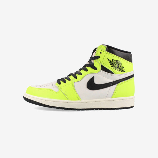 NIKE AIR JORDAN 1 RETRO HIGH OG VOLT/BLACK/SAIL