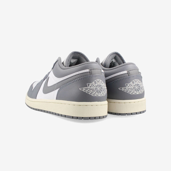 NIKE AIR JORDAN 1 LOW STEALTH/WHITE/SAIL [VINTAGE GRAY]