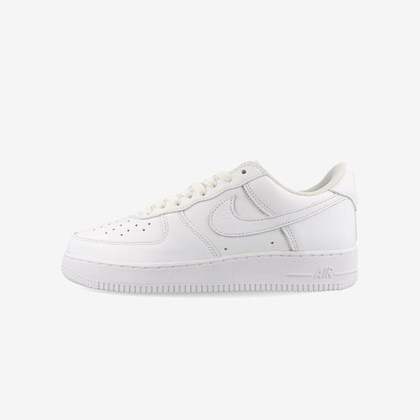 NIKE AIR FORCE 1 LOW RETRO WHITE/WHITE/WHITE – KICKS LAB.