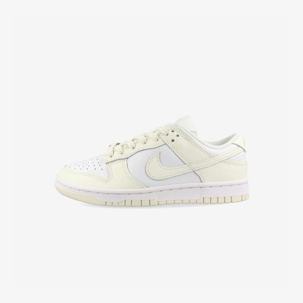 NIKE WMNS DUNK LOW WHITE/SAIL/WHITE