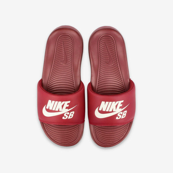 Nike slides hotsell red and white