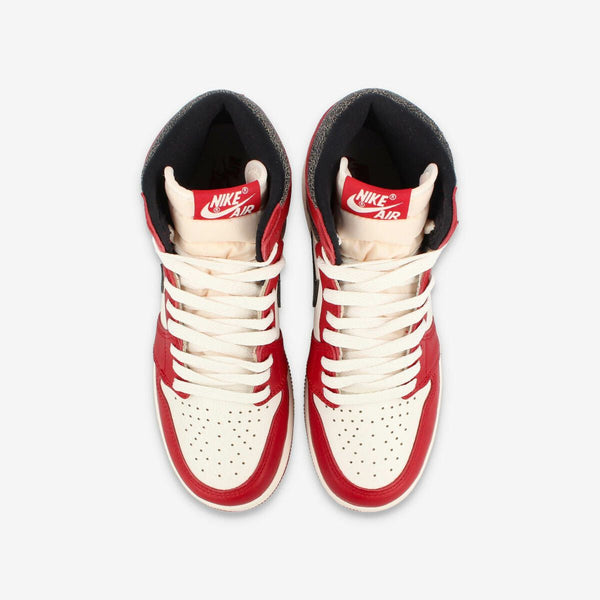 NIKE AIR JORDAN 1 RETRO HIGH OG GS VARSITY RED/BLACK/SAIL/MUSLIN 【CHICAGO LOST & FOUND】