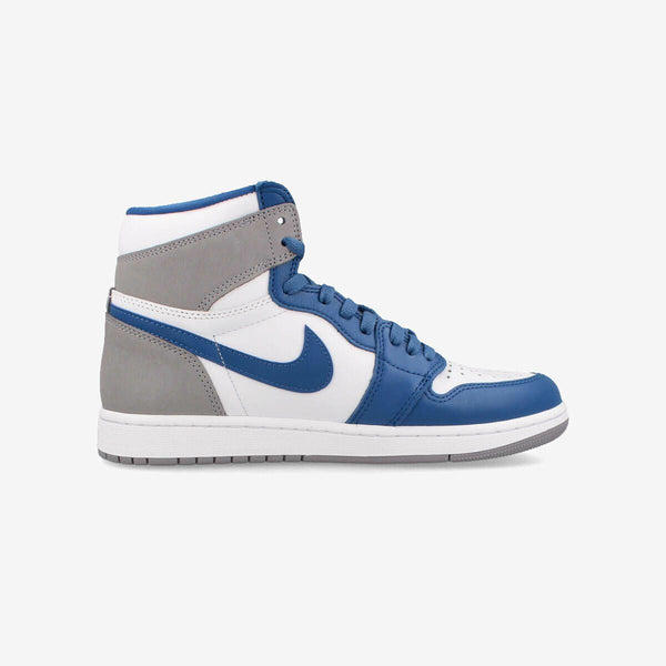 NIKE AIR JORDAN 1 RETRO HIGH OG TRUE BLUE/WHITE/CEMENT GRAY [TRUE BLUE]