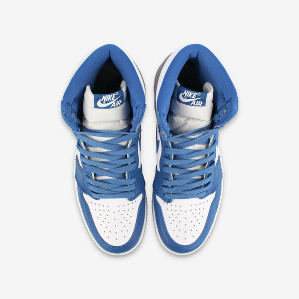 NIKE AIR JORDAN 1 RETRO HIGH OG TRUE BLUE/WHITE/CEMENT GRAY [TRUE BLUE]