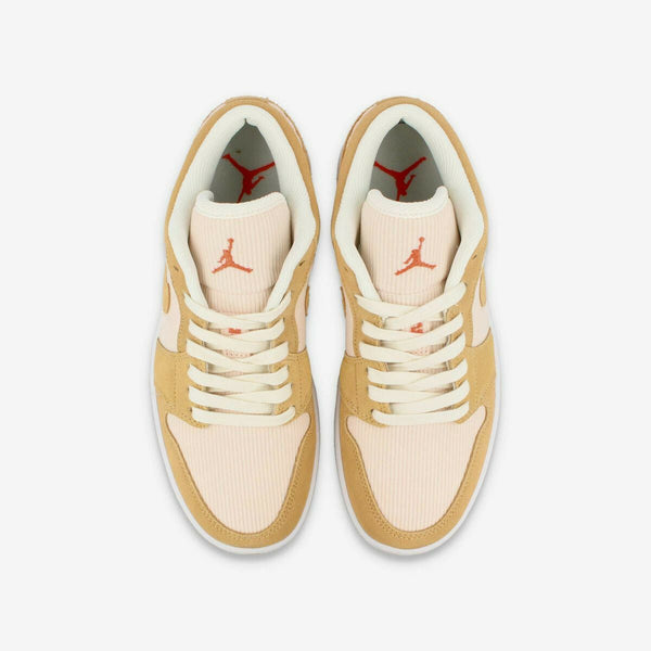 NIKE WMNS AIR JORDAN 1 LOW SE TWINE/ORANGE/ORANGE QUARTZ/SAIL