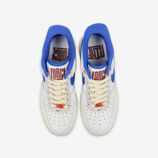 NIKE WMNS AIR FORCE 1 '07 LX SUMMIT WHITE/HYPER ROYAL/PICANTE RED [COMMAND FORCE]