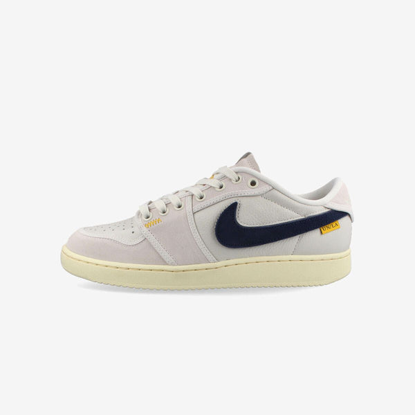 NIKE AIR JORDAN 1 RETRO AJKO LOW SP SAIL/NEUTRAL GRAY/MUSLIN [UNION]