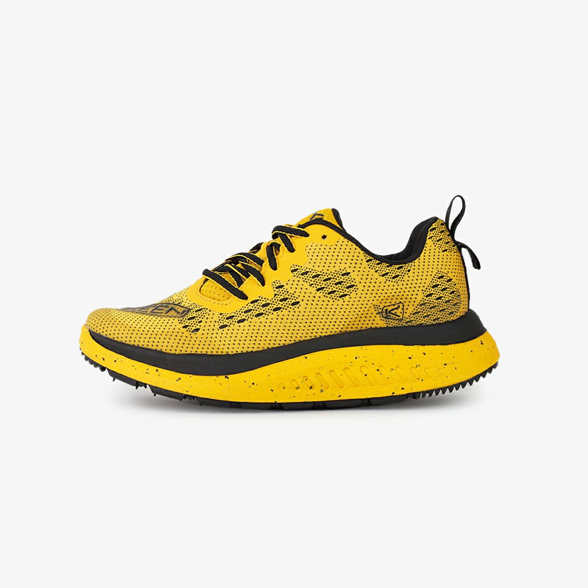 KEEN WOMEN WK400 KEEN YELLOW/BLACK 1027484 – KICKS LAB.