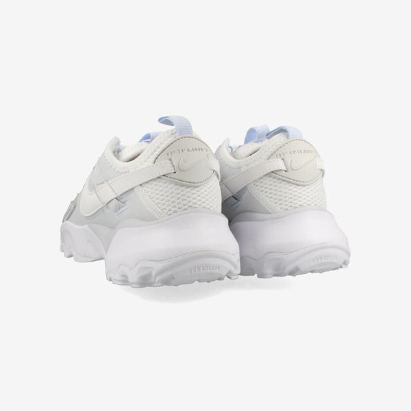 NIKE WMNS TC 7900 PRM 2 PHOTON DUST/WHITE/PHOTON DUST/GREY FOG