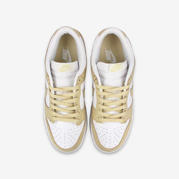 NIKE DUNK LOW RETRO BTTYS WHITE/TEAM GOLD/WHITE/WHITE