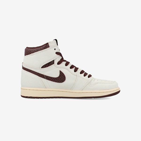 NIKE AIR JORDAN 1 RETRO HIGH OG SP 【A Ma Maniere】 SAIL/BRGNDY CRUSH/PEARL WHITE/BLACK