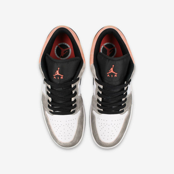 NIKE AIR JORDAN 1 LOW SE [FLIGHT CLUB] BLACK/MAGIC EMBER/SUNDIAL/WHITE