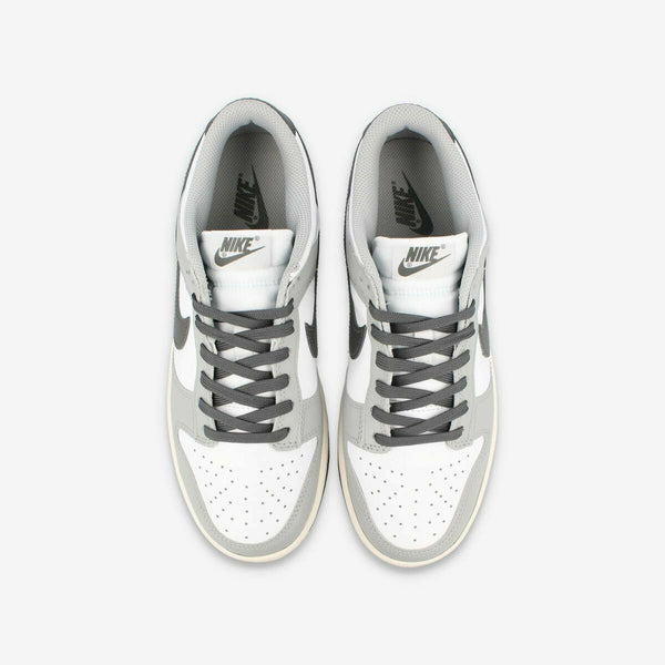 NIKE WMNS DUNK LOW WHITE/LIGHT SMOKE GREY/SAIL/IRON GREY