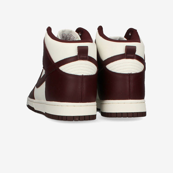 NIKE WMNS DUNK HIGH BURGUNDY CRUSH/BURGUNDY CRUSH/SAIL