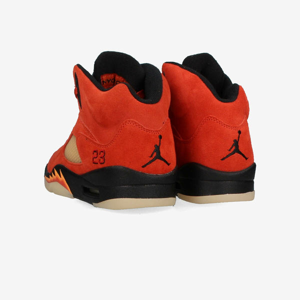 NIKE WMNS AIR JORDAN 5 RETRO MARTIAN SUNRISE/BLACK/FIRE RED/MUSLIN