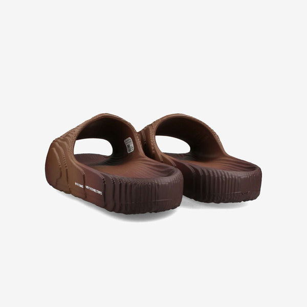 adidas ADILETTE 22 SLIDES PRE RUBBED BROWN/SHADOW BROWN/CORE BLACK