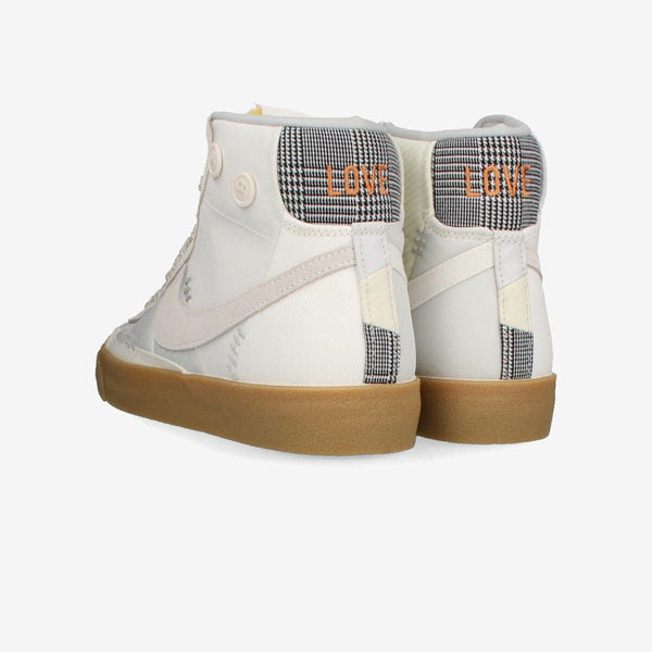 NIKE BLAZER MID ‘77 VNTG 【VOODOO】 WHITE/SAIL/GUM