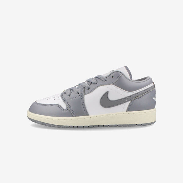 NIKE AIR JORDAN 1 LOW GS STEALTH/WHITE/SAIL