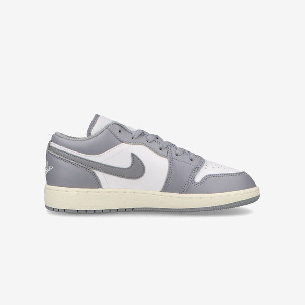 NIKE AIR JORDAN 1 LOW GS STEALTH/WHITE/SAIL