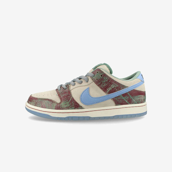 NIKE SB DUNK LOW PRO QS [CRENSHAW SKATE CLUB] SAIL/LIGHT BLUE/CEDAR