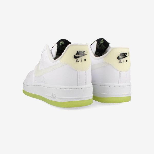 NIKE WMNS AIR FORCE 1 '07 LX [GLOW IN THE DARK] WHITE/BARELY VOLT/BLACK