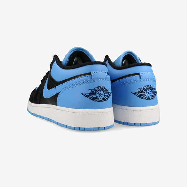 NIKE AIR JORDAN 1 LOW GS BLACK/BLACK/UNIVERSITY BLUE/WHITE