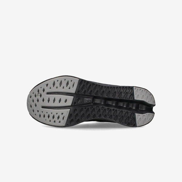 ON CLOUDSURFER (M) ALL BLACK – KICKS LAB.