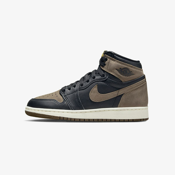 NIKE AIR JORDAN 1 RETRO HIGH OG GS [PALOMINO] BLACK/METALLIC GOLD/PALOMINO