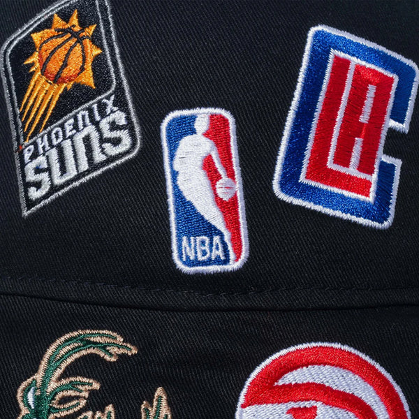 NEW ERA BUCKET01 TEAM LOGO ALL OVER NBA BLACK