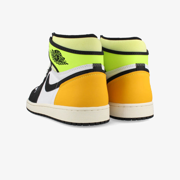 NIKE AIR JORDAN 1 RETRO HIGH OG WHITE/VOLT/UNIVERSITY GOLD