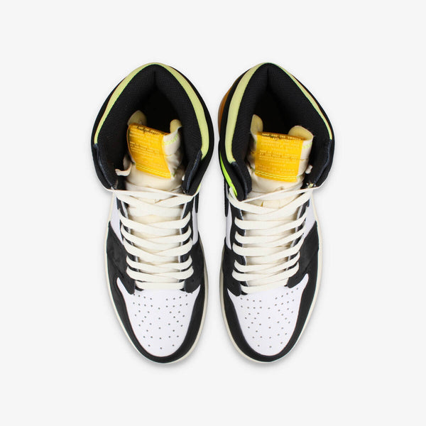 NIKE AIR JORDAN 1 RETRO HIGH OG WHITE/VOLT/UNIVERSITY GOLD