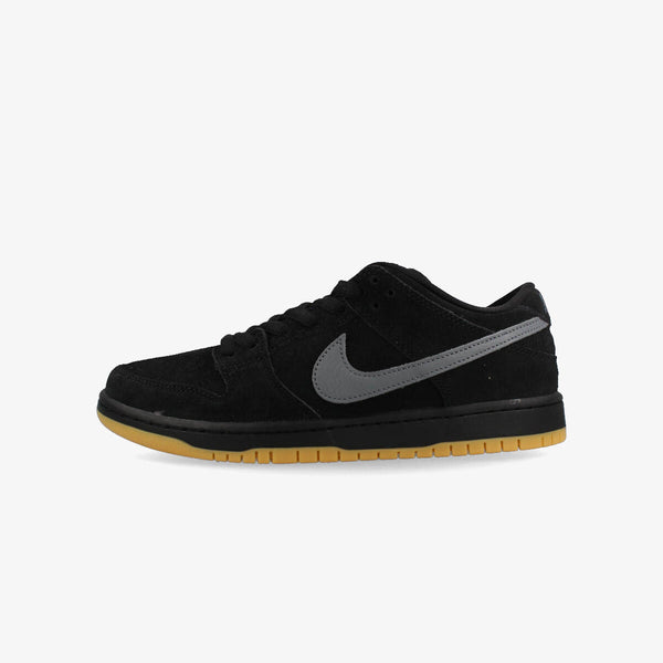 Nike SB Dunk Low Pro靴/シューズ