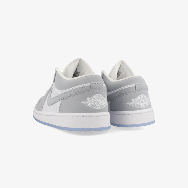 NIKE WMNS AIR JORDAN 1 LOW WHITE/WOLF GRAY/ALUMINUM