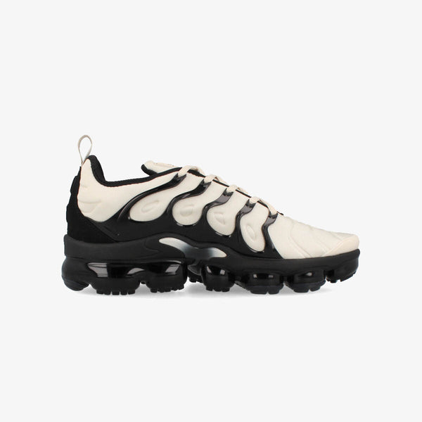 NIKE AIR VAPORMAX PLUS LT OREWOOD BRN/BLACK