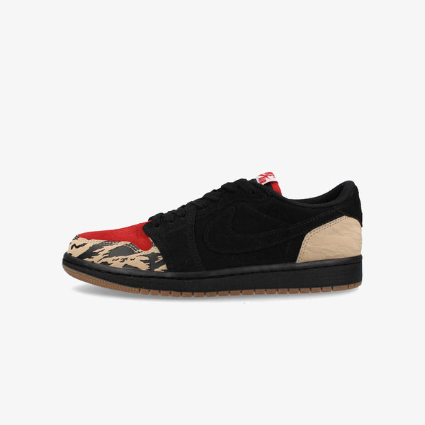 NIKE AIR JORDAN 1 RETRO LOW OG SP 【SOLE FLY】 BLACK/SPORT RED/DESERT