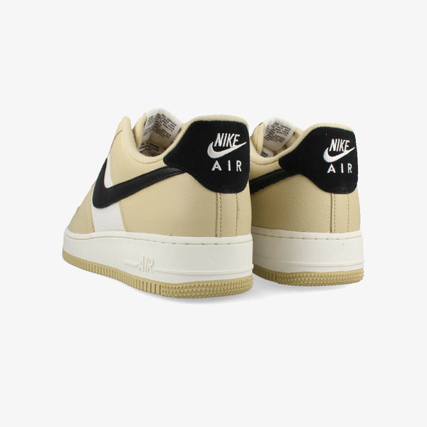 NIKE AIR FORCE 1 '07 LX TEAM GOLD/BLACK/SAIL