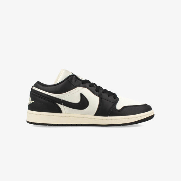 NIKE WMNS AIR JORDAN 1 LOW SE 【VINTAGE PANDA】 SAIL/BLACK/SAIL