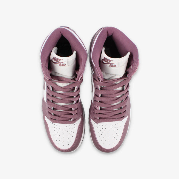 NIKE AIR JORDAN 1 HIGH OG GS 【MAUVE】 WHITE/SKY J MAUVE/WHITE