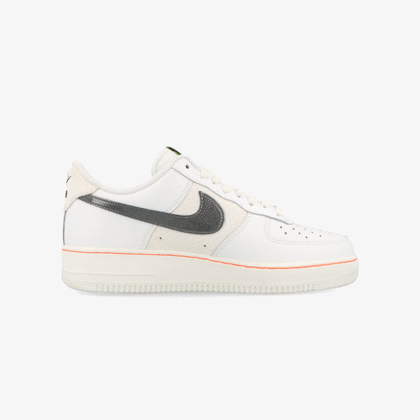 NIKE AIR FORCE 1 '07 LV8 SUMMIT WHITE/MULTI/COLOR