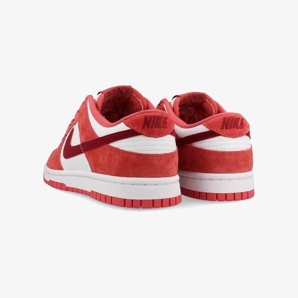 NIKE WMNS DUNK LOW VDAY 【VALENTINE'S DAY】 WHITE/TEAM RED/ADOBE/DRAGON RED