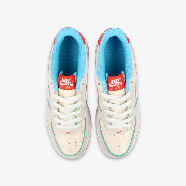 NIKE AIR FORCE 1 LOW LV8 BG 【HOLIDAY COOKIES】 PALE IVORY/PICANTE RED/BALTIC BLUE/WHITE