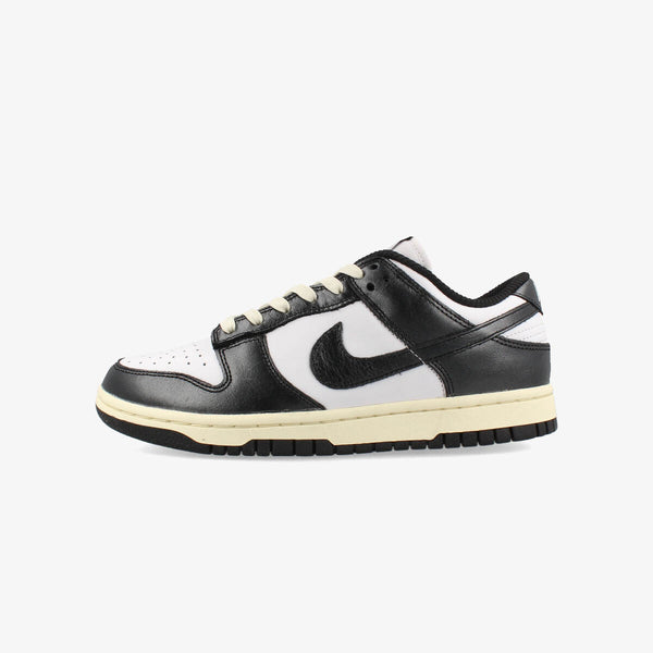 NIKE WMNS DUNK LOW PRM 【VINTAGE PANDA】 WHITE/BLACK/COCONUT MILK