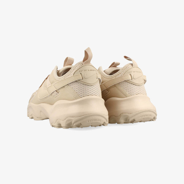 NIKE WMNS TC 7900 SAND DRIFT/SAIL/SAND DRIFT