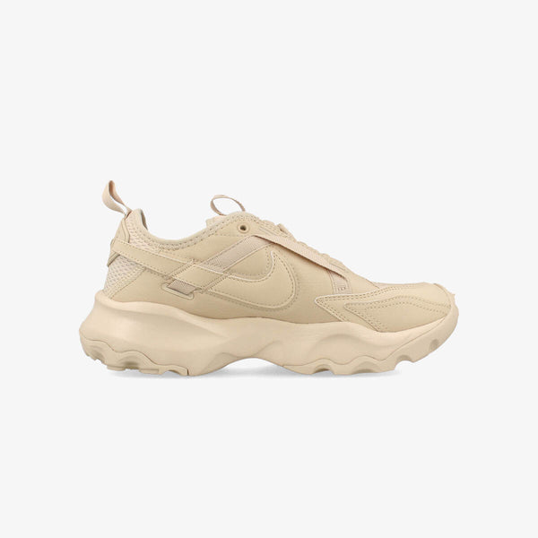 NIKE WMNS TC 7900 SAND DRIFT/SAIL/SAND DRIFT