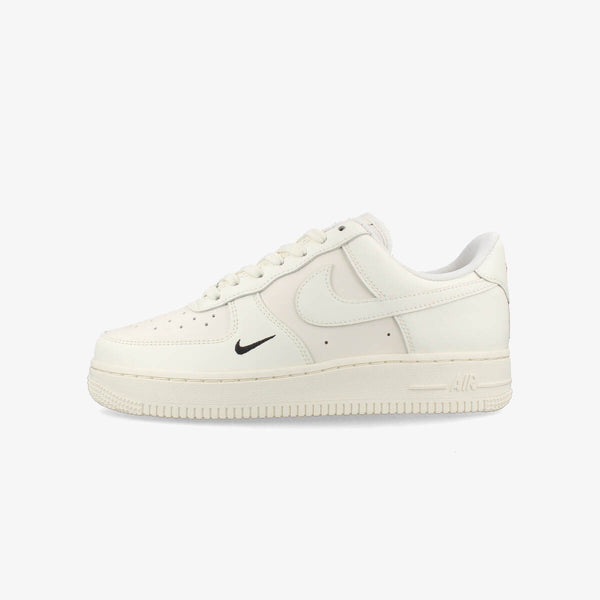 NIKE WMNS AIR FORCE 1 '07 ESSENTIAL TRK3 SAIL/SAIL/BLACK